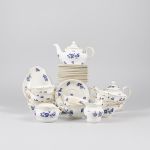 1119 8335 TEA SET